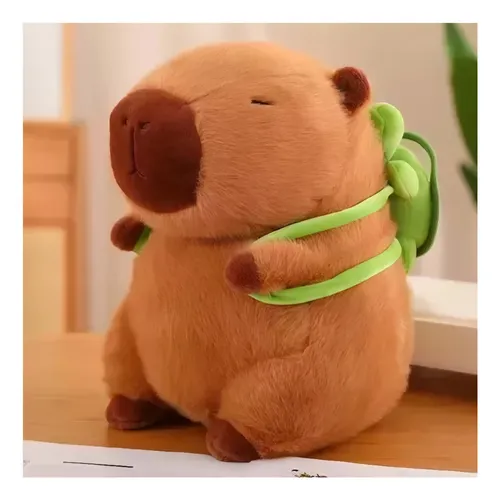 Brinquedo Capivara Pelúcia Filó Com Mochila Verde 25cm